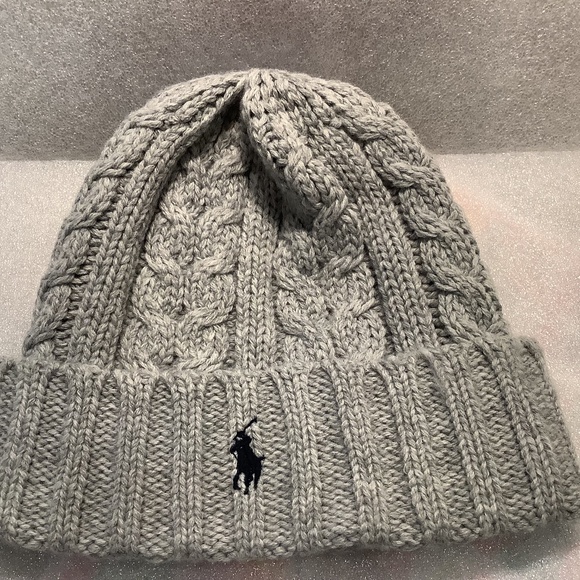 Polo Ralph Lauren Unisex Cable Beanie Knit Hat Gray - Picture 1 of 5